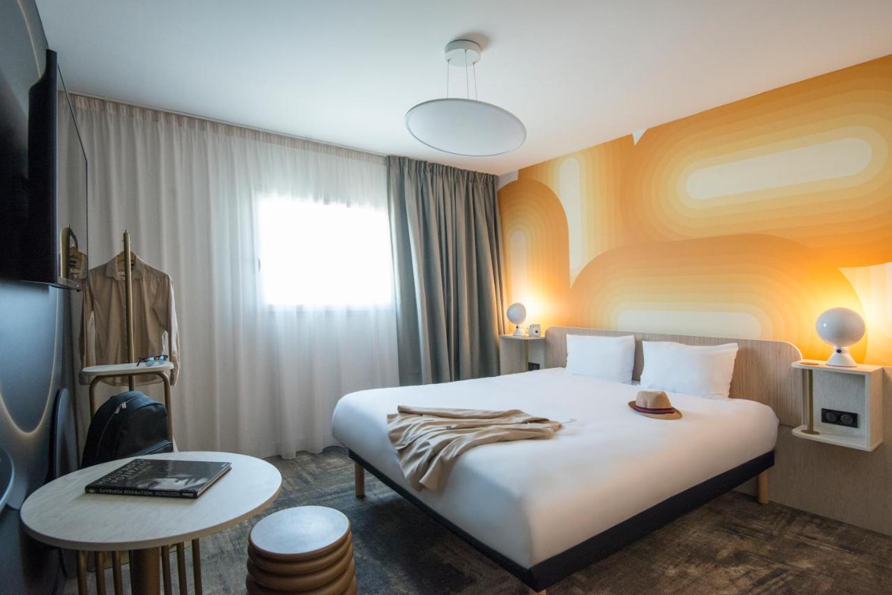 Ibis Styles Pertuis Portes Du Luberon Bagian luar foto