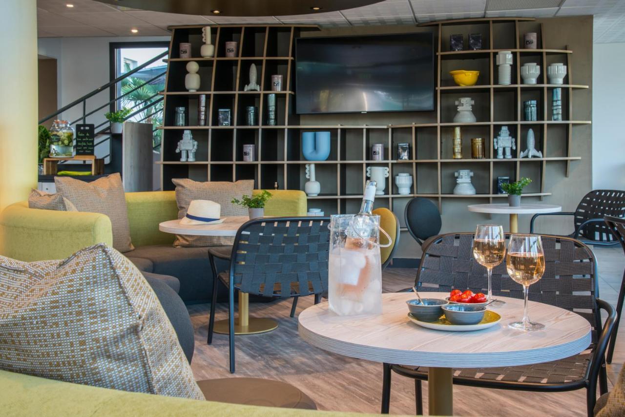Ibis Styles Pertuis Portes Du Luberon Bagian luar foto