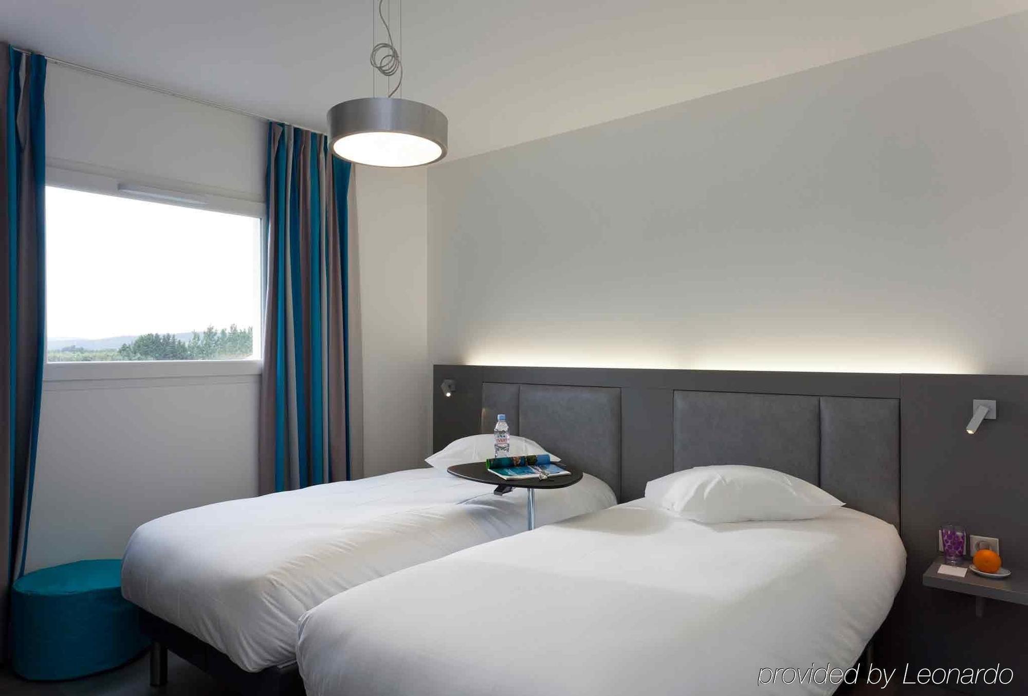Ibis Styles Pertuis Portes Du Luberon Ruang foto
